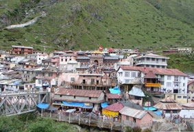 городок Бадринатх