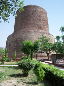 Дхамекх Ступа