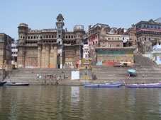 Varanasi, Munshi Ghat